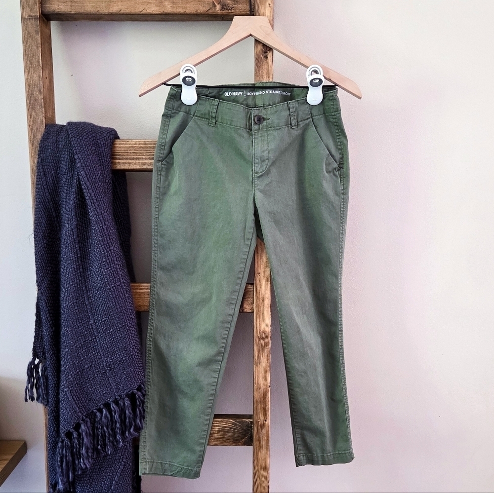 Old Navy Olive Green Chinos – Mid Rise Slim Ankle (Size 2P)